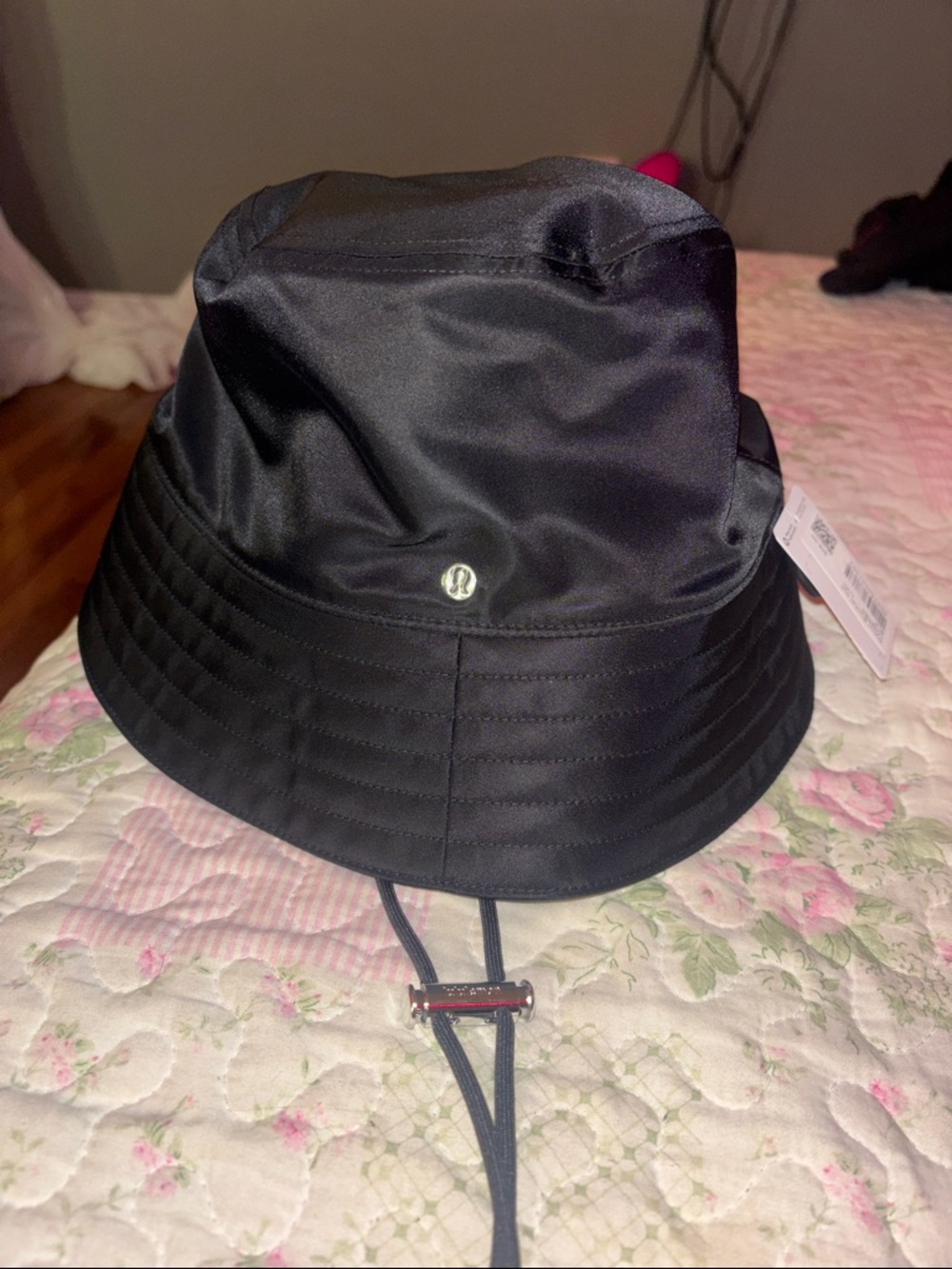 lululemon athletica Black Bucket Hat with Chin Strap